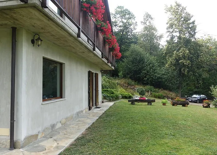 Joy Center - Val Pellice מלון דירות 3*